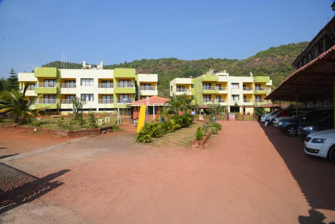 Sagar Raj Beach Resort Harnai Екстер'єр фото