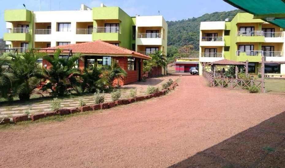 Sagar Raj Beach Resort Harnai Екстер'єр фото